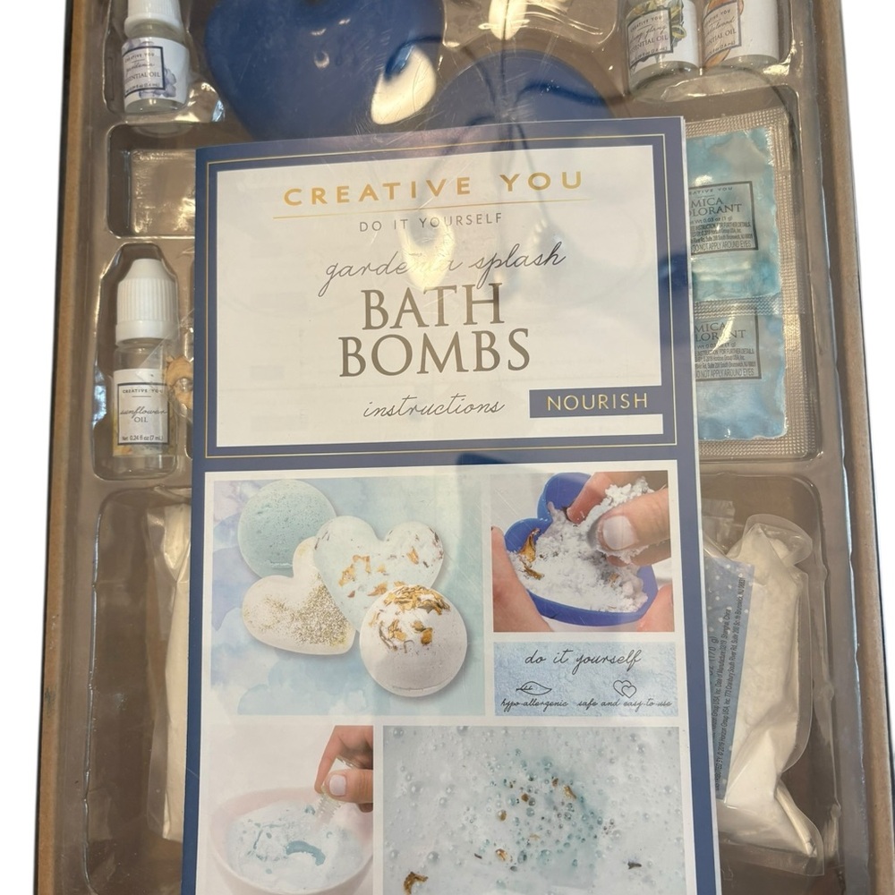 Creative You Do It Yourself‎ Gardenia Splash Bath Bomb Craft Set New GIFT Floral